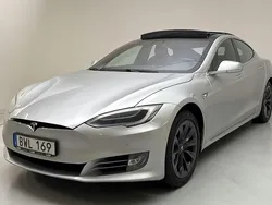 Grå Begagnad 2018 Tesla Model S Sedan | 190 000 kr (Bra pris)