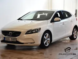 Vit Begagnad 2013 Volvo V40 Kinetic Kombi | 134 900 kr (Marknadspris)