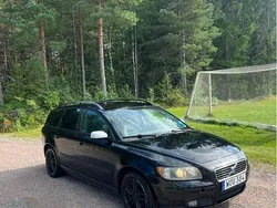Svart Begagnad 2005 Volvo V50 Kombi | 18 000 kr (Marknadspris)