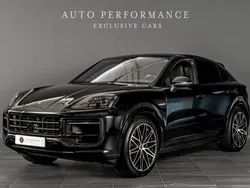 Svart Begagnad 2023 Porsche Cayenne SUV | 1 279 900 kr (Marknadspris)