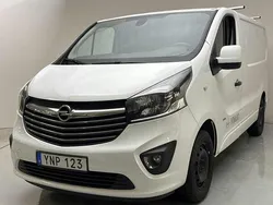 Vit Begagnad 2017 Opel Vivaro Van | 100 000 kr (Marknadspris)