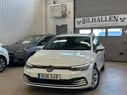Vit Begagnad 2021 VW Golf VIII Kombi | 174 900 kr