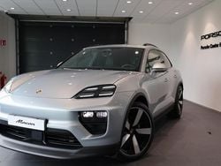 Silver Begagnad 2025 Porsche Macan SUV | 1 095 000 kr (Bra pris)