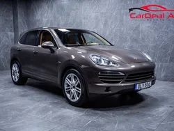 Ljusbrun Begagnad 2011 Porsche Cayenne SUV | 224 800 kr (Marknadspris)