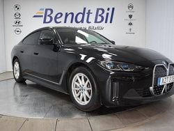 Svart Begagnad 2023 BMW i4 Shadowline Sedan | 424 500 kr (Lite dyr)