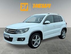 Vit Begagnad 2014 VW Tiguan R-line SUV | 99 800 kr (Bra pris)