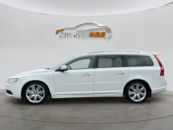 Vit Begagnad 2011 Volvo V70 Summum Kombi | 119 500 kr (Lite dyr)