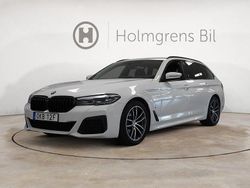 Vit Begagnad 2020 BMW 520 M Sport Kombi | 269 800 kr (Lite dyr)