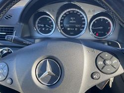 Grå Begagnad 2011 Mercedes C220 Sedan | 90 000 kr (Marknadspris)