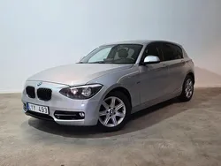 Silver Begagnad 2012 BMW 118 Sport Line Halvkombi | 124 700 kr (Marknadspris)
