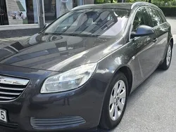 Grå Begagnad 2011 Opel Insignia Edition Kombi | 53 000 kr (Superpris)