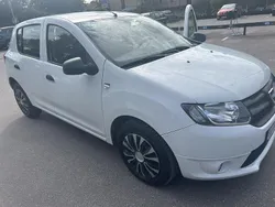 Vit Begagnad 2013 Dacia Sandero Halvkombi | 44 800 kr (Bra pris)