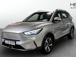 Grå (silver) Begagnad 2022 MG ZS Luxury Sedan | 254 900 kr (Superpris)