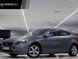 Grå Begagnad 2016 Volvo V40 Momentum Kombi | 159 900 kr (Marknadspris)