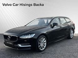 Svart Begagnad 2020 Volvo V90 Momentum Kombi | 327 900 kr (Marknadspris)