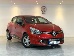 Röd Begagnad 2013 Renault Clio IV Halvkombi | 69 000 kr (Marknadspris)