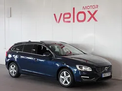 Blå Begagnad 2014 Volvo V60 Momentum Kombi | 119 900 kr (Marknadspris)