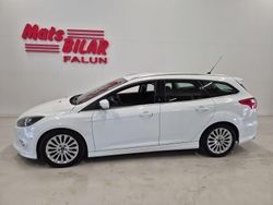 Vit Begagnad 2012 Ford Focus Titanium Kombi | 59 900 kr (Marknadspris)