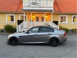 Grå Begagnad 2009 BMW M3 Sedan | 489 000 kr (Marknadspris)