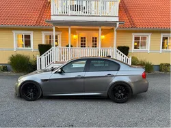 Grå Begagnad 2009 BMW M3 Sedan | 489 000 kr (Marknadspris)