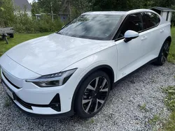 Vit Begagnad 2024 Polestar 2 Pilot Sedan | 460 000 kr (Lite dyr)