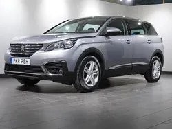 Grå/silver Begagnad 2019 Peugeot 5008 Active Minibuss | 219 800 kr (Marknadspris)