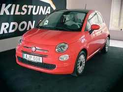 Röd Begagnad 2019 Fiat 500 Lounge Halvkombi | 129 900 kr (Marknadspris)