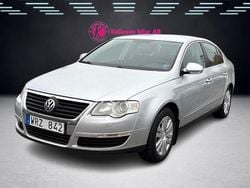 Silver Begagnad 2005 VW Passat Comfortline Sedan | 34 900 kr (Dyr)