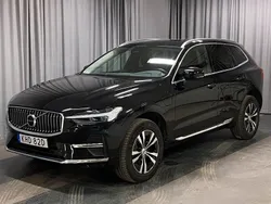 Svart Begagnad 2022 Volvo XC60 Momentum SUV | 429 900 kr (Marknadspris)