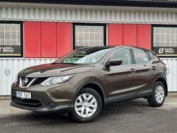 Brun Begagnad 2015 Nissan Qashqai SUV | 124 900 kr (Marknadspris)