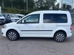 Vit Begagnad 2011 VW Caddy Life Minibuss | 76 300 kr (Marknadspris)