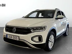 Vit Begagnad 2022 VW T-Roc Life SUV | 244 900 kr (Marknadspris)