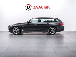 Grå Begagnad 2017 BMW 520 Sport Line Kombi | 238 700 kr (Marknadspris)