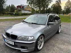 Grå Begagnad 2004 BMW 330 M Sport Kombi | 45 000 kr (Superpris)