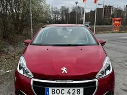 Röd Begagnad 2017 Peugeot 208 Halvkombi | 100 500 kr (Bra pris)