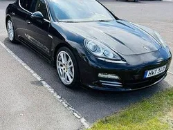 Svart Begagnad 2011 Porsche Panamera 4S Sport Sedan | 227 900 kr (Lite dyr)