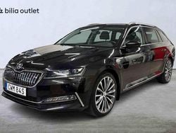 Svart Begagnad 2021 Skoda Superb Kombi | 279 000 kr (Bra pris)