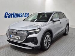 Silver (silver metallic) Begagnad 2023 Audi Q4 e-tron Advanced SUV | 399 000 kr (Marknadspris)