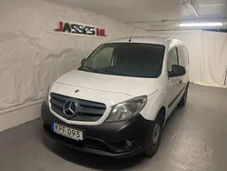 Vit Begagnad 2015 Mercedes Citan 109 Van | 56 900 kr (Superpris)