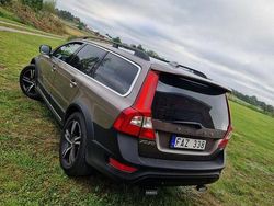 Grå Begagnad 2012 Volvo XC70 Momentum SUV | 89 000 kr (Bra pris)
