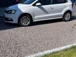 Vit Begagnad 2017 VW Polo Halvkombi | 119 900 kr (Marknadspris)