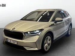 Silver (brilliant silver metallic) Begagnad 2022 Skoda Enyaq iV SUV | 439 900 kr (Dyr)