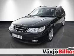 Svart Begagnad 2003 Saab 9-5 Vector Kombi | 29 900 kr (Marknadspris)