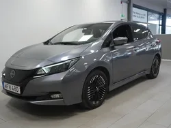 Okänd Begagnad 2023 Nissan Leaf 360º Halvkombi | 208 800 kr (Lite dyr)