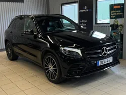 Svart Begagnad 2016 Mercedes GLC250 AMG line SUV | 279 900 kr (Marknadspris)