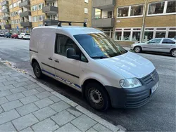 Vit Begagnad 2006 VW Caddy Minibuss | 30 000 kr (Bra pris)