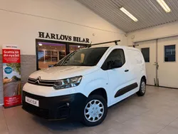 Vit Begagnad 2021 Citroën Berlingo Minibuss | 129 000 kr (Marknadspris)