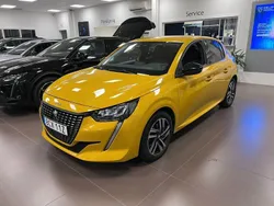 Gul Begagnad 2023 Peugeot 208 Allure Halvkombi | 179 000 kr (Marknadspris)