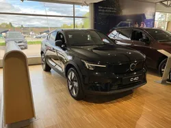 Svart Ny 2024 Volvo EC40 Core SUV | 469 500 kr (Superpris)