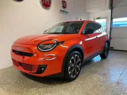Orange Ny 2024 Fiat 600E La Prima SUV | 369 900 kr